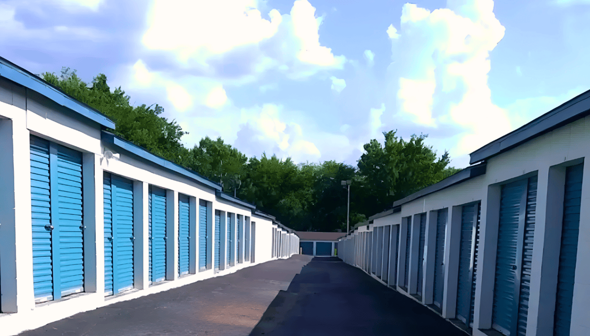 secure self storage